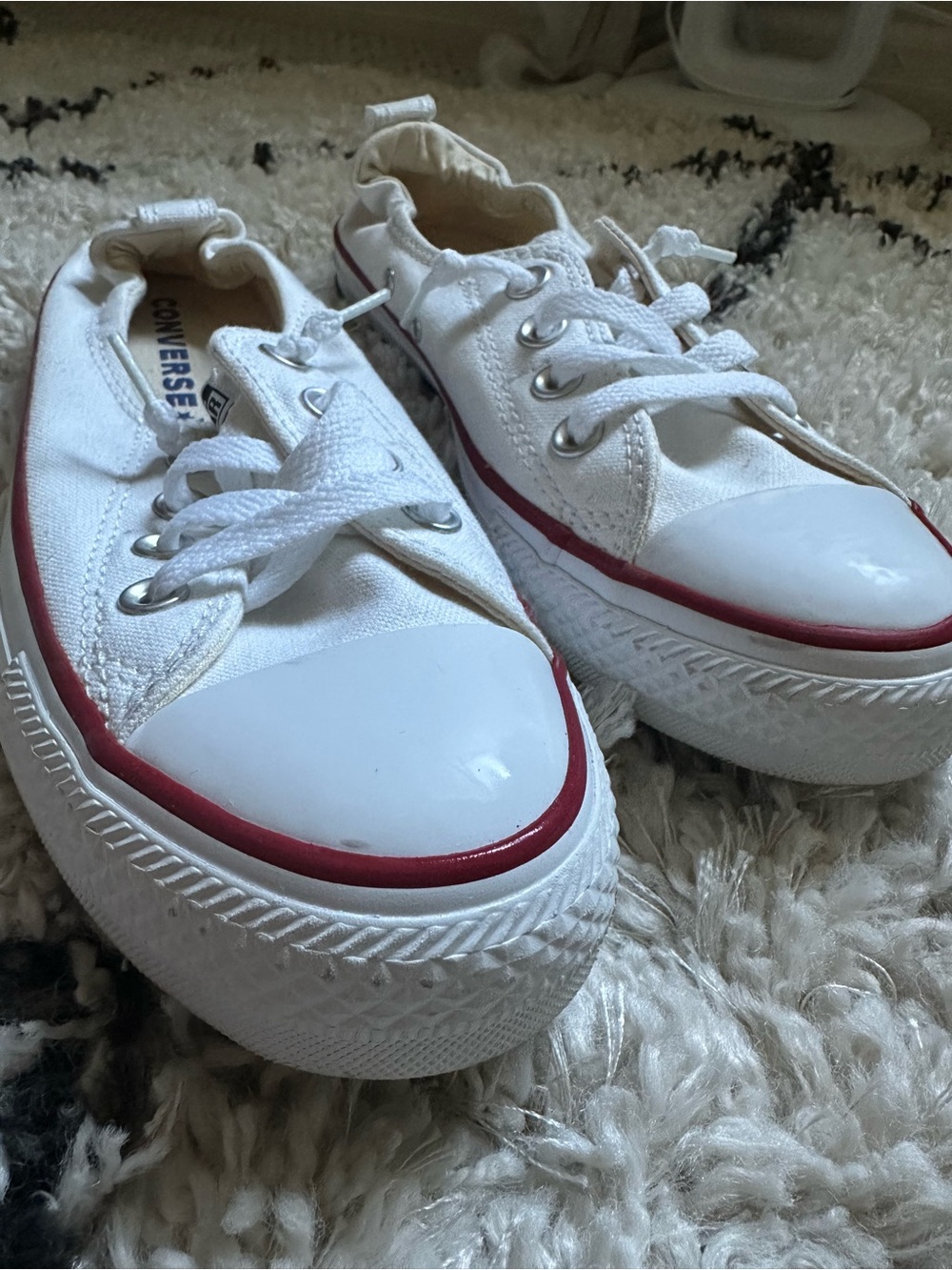 Converse Women White Canvas Low Top Slip on Sneakers